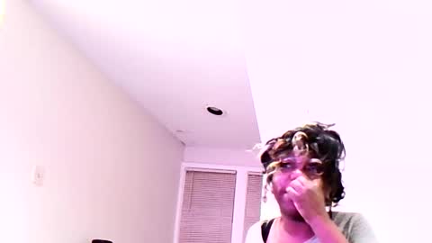 Ashley online show from 04-08-26, 06:57