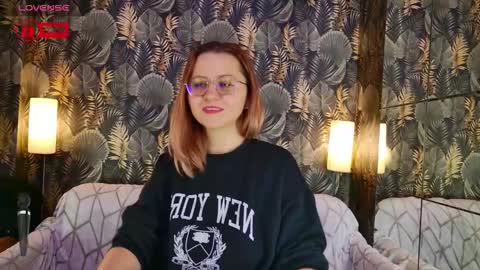 Snapshot of bigboobsarri chatting on 02-25-26, 10:41 BigBoobsArri online show from 02-25-26, 10:41