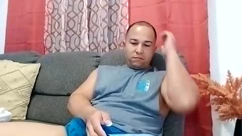 Snapshot of bigboom_85 chatting on 02-24-26, 11:52 Jay online show from 02-24-26, 11:52