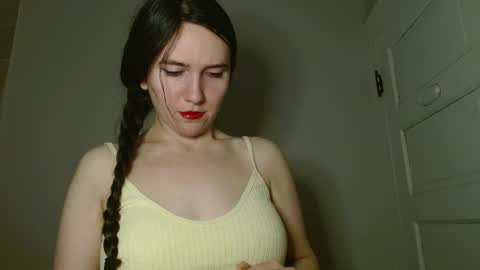 Isabella online show from 03-10-26, 01:32