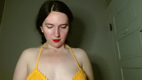 Snapshot of bigbootybunny chatting on 07-06-26, 05:04 Isabella online show from 07-06-26, 05:04