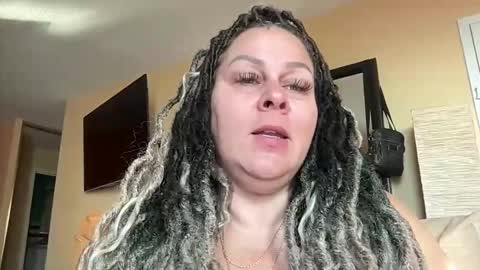 Snapshot of bigbreastsabrina chatting on 04-30-26, 01:17 BIG BREAST SABRINA online show from 04-30-26, 01:17