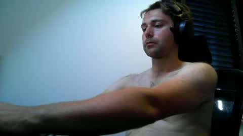 Snapshot of bigbrit_25 chatting on 07-08-26, 09:47 Big Brit online show from 07-08-26, 09:47