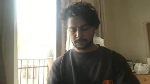 Snapshot of bigbrown_boy chatting on 05-09-26, 12:43 bigbrown_boy online show from 05-09-26, 12:43