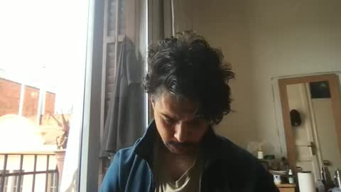 Snapshot of bigbrown_boy chatting on 05-18-26, 09:15 bigbrown_boy online show from 05-18-26, 09:15