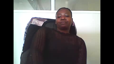 Snapshot of bigbumboobs98 chatting on 09-16-25, 08:26 bigbumboobs98 online show from 09-16-25, 08:26