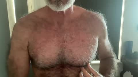Snapshot of bigbush1 chatting on 07-02-26, 12:10 big bush online show from 07-02-26, 12:10
