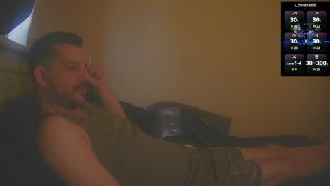 Snapshot of bigcawwwk chatting on 06-14-26, 06:54 Jon - Im Straight online show from 06-14-26, 06:54