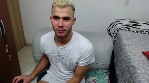 Isaac online show from 07-07-26, 10:58