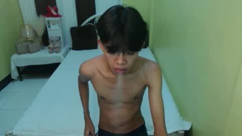 Snapshot of bigcock_kerbzz chatting on 11-24-25, 12:49 bigcock_kerbzz online show from 11-24-25, 12:49