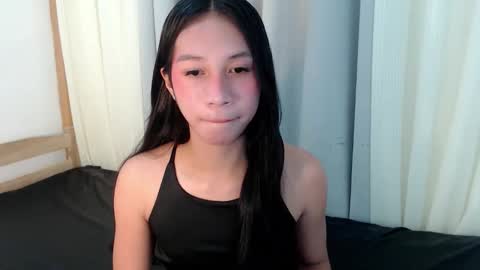 Snapshot of bigcock_luna chatting on 04-27-26, 02:48 Joyce online show from 04-27-26, 02:48