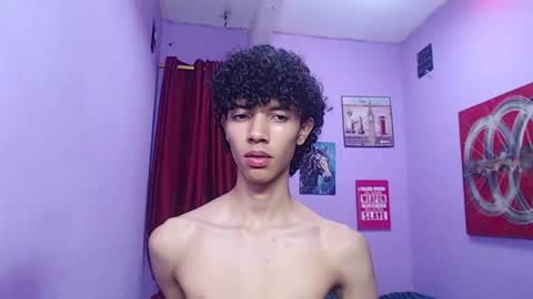 Snapshot of bigcock_sexys chatting on 02-24-26, 05:38 bigcock_sexys online show from 02-24-26, 05:38