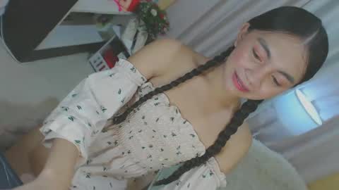 Snapshot of bigcock_yeng chatting on 12-11-24, 10:49 Yeng online show from 12-11-24, 10:49