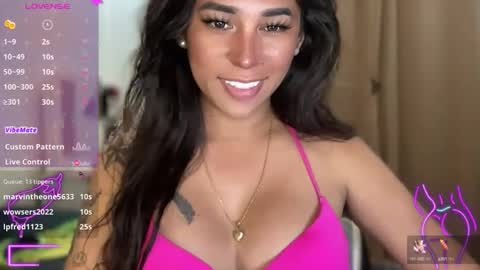 queen amanda online show from 10-26-25, 07:03