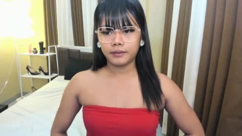 Snapshot of bigcockcindy chatting on 05-17-26, 04:32 CINDY online show from 05-17-26, 04:32