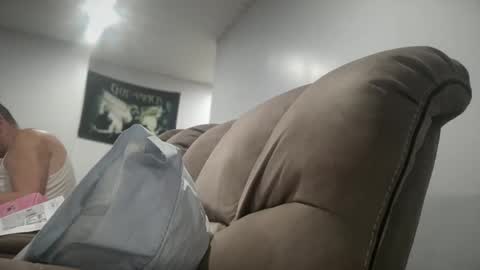 Snapshot of bigcocksuckingslut chatting on 12-18-24, 02:32 bigcocksuckingslut online show from 12-18-24, 02:32