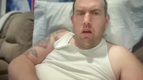 Snapshot of bigcocksuckingslut chatting on 03-09-25, 09:36 bigcocksuckingslut online show from 03-09-25, 09:36