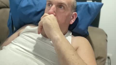 Snapshot of bigcocksuckingslut chatting on 02-09-26, 01:31 bigcocksuckingslut online show from 02-09-26, 01:31