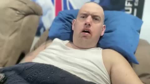 Snapshot of bigcocksuckingslut chatting on 02-09-26, 04:55 bigcocksuckingslut online show from 02-09-26, 04:55