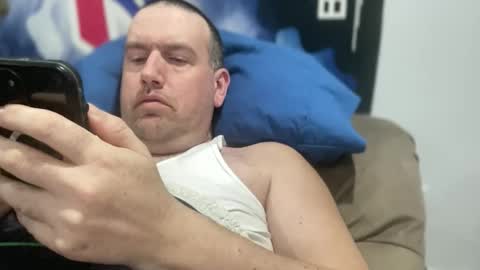 Snapshot of bigcocksuckingslut chatting on 02-23-26, 01:14 bigcocksuckingslut online show from 02-23-26, 01:14