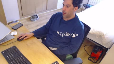 Snapshot of bigcok35spain chatting on 03-28-26, 10:04 bigcok35spain online show from 03-28-26, 10:04