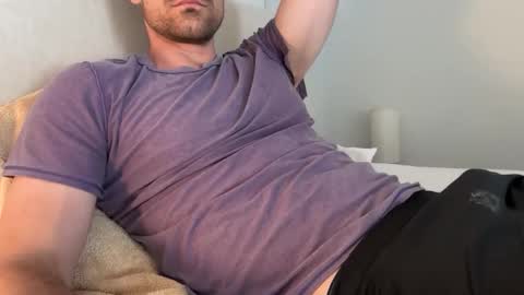 bigcollegecock69690 online show from 04-20-26, 08:43