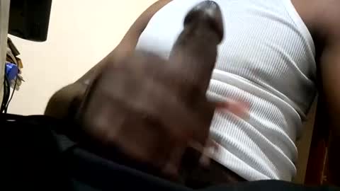 Snapshot of bigd_ja2001 chatting on 02-16-25, 05:37 bigd_ja2001 online show from 02-16-25, 05:37