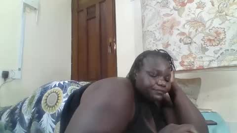 Snapshot of bigdarkass chatting on 05-16-26, 07:05 VIOLET online show from 05-16-26, 07:05