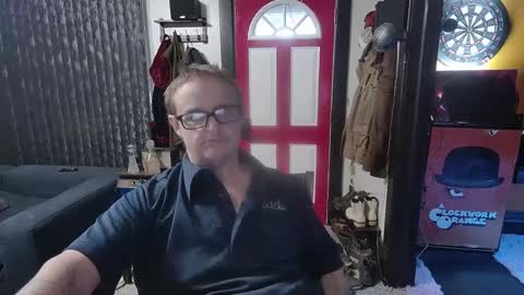 Darryl online show from 02-27-25, 01:28