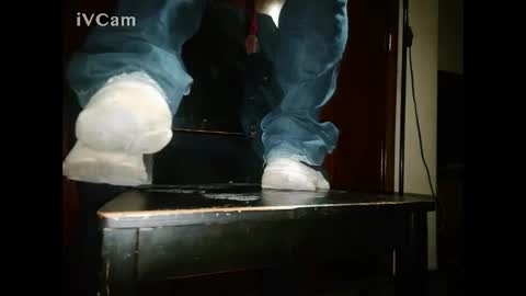 Big online show from 12-23-24, 06:05