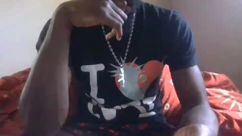 Snapshot of bigdickb917 chatting on 05-21-26, 02:46 Sir Big dick B online show from 05-21-26, 02:46