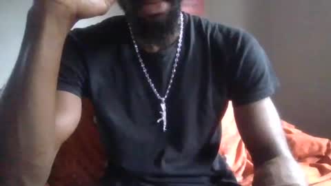 Snapshot of bigdickb917 chatting on 05-23-26, 05:50 Sir Big dick B online show from 05-23-26, 05:50