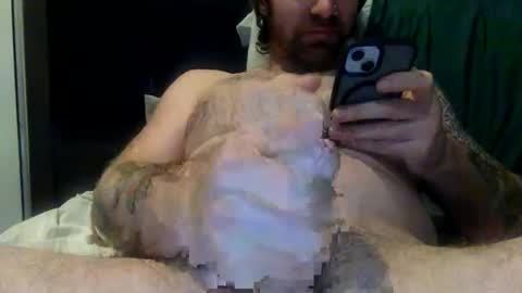 Snapshot of bigdickbcboy chatting on 12-22-25, 04:53 BigThickJuicy Cock online show from 12-22-25, 04:53