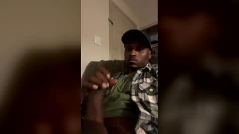 bigdickdaddy9090118099 online show from 05-13-26, 04:54