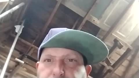 Snapshot of bigdickjeffrey3t chatting on 02-15-25, 03:06 Biggertjenyou online show from 02-15-25, 03:06