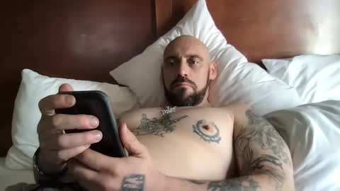 bigdikdaddydrew69 online show from 12-17-24, 08:32