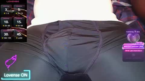 Snapshot of bigdikfreak chatting on 07-02-26, 04:40 BigDickFreak online show from 07-02-26, 04:40