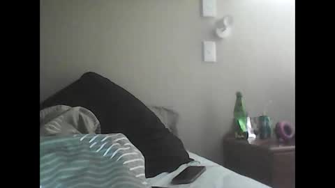 Snapshot of bigdoublee chatting on 12-20-25, 10:17 bigdoublee online show from 12-20-25, 10:17