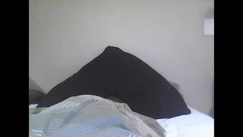 Snapshot of bigdoublee chatting on 12-21-25, 10:22 bigdoublee online show from 12-21-25, 10:22