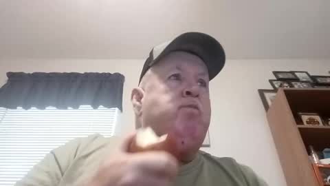 Snapshot of bigeoo76 chatting on 05-31-26, 07:04 bigeoo76 online show from 05-31-26, 07:04