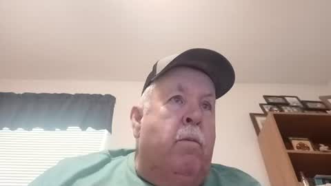 Snapshot of bigeoo76 chatting on 06-27-26, 06:57 bigeoo76 online show from 06-27-26, 06:57