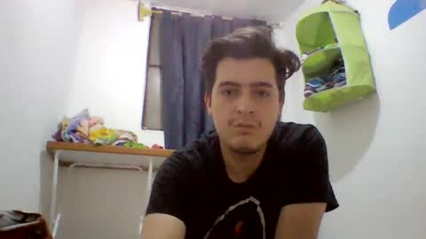 Snapshot of bigfinger125 chatting on 12-28-24, 06:17 Lucy and Fred online show from 12-28-24, 06:17