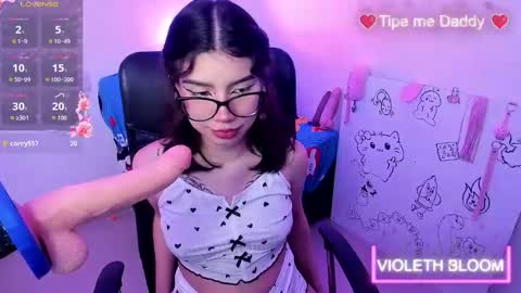 Snapshot of bigfinger125 chatting on 02-11-26, 07:57 Lucy and Fred online show from 02-11-26, 07:57