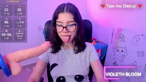 Snapshot of bigfinger125 chatting on 02-16-26, 11:28 Lucy and Fred online show from 02-16-26, 11:28