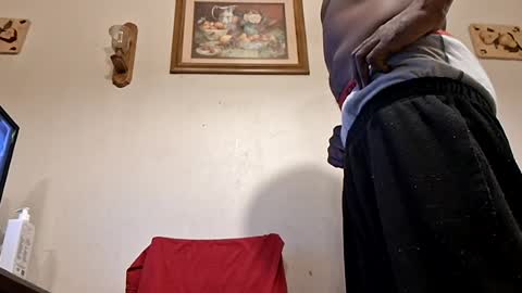 Snapshot of biggbic36 chatting on 06-22-26, 03:19 biggbic36 online show from 06-22-26, 03:19