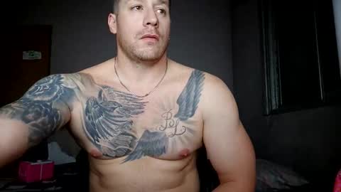 Snapshot of biggeboyy chatting on 05-07-26, 02:06 biggeboyy online show from 05-07-26, 02:06