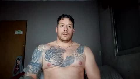Snapshot of biggeboyy chatting on 05-11-26, 03:34 biggeboyy online show from 05-11-26, 03:34