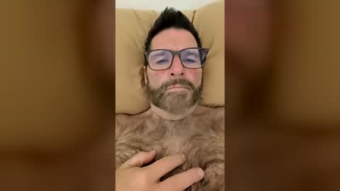BiggieFez online show from 07-06-26, 02:52