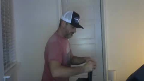 Gavin online show from 04-19-26, 04:01