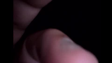 Snapshot of bigguunn chatting on 11-18-25, 11:47 bigguunn online show from 11-18-25, 11:47